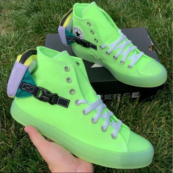 Converse CTAS HI Buckle Up Shoes in Neon Ghost Green New With Box Mens - Picture 8 of 12